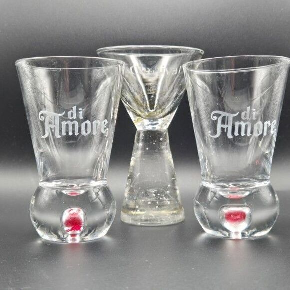 Set of 2 Di Amore Amaretto Frosted Logo Red Bubble and 1 Carnival Shot Glasses - Picture 1 of 5